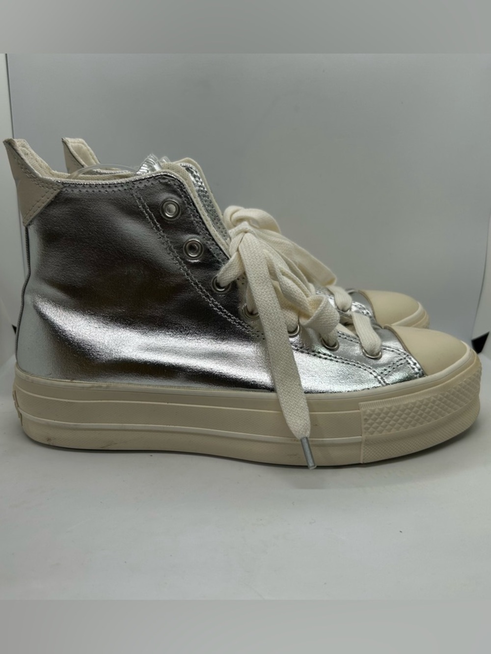 Chuck Taylor® All Star® Lift Metallic High Top Platform Sneaker (Womens) Sz 9 - Picture 4 of 10